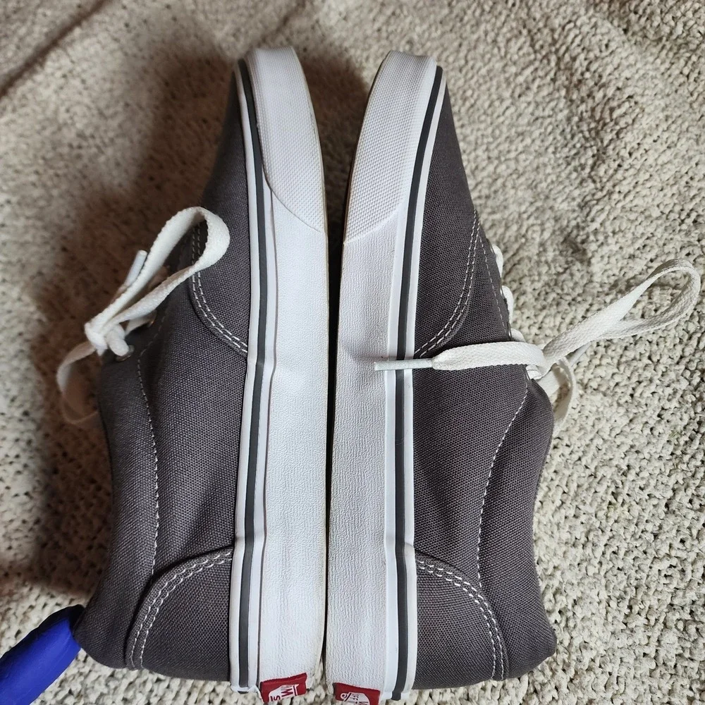 VANS  Pewter Gray Canvas Sneakers Shoes Youth Size 5 Lace Up Comfort